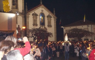 Procissão de Velas - Imagem Peregrina de Nossa Senhora de Fátima